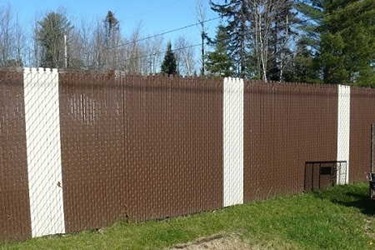 Lattes d’intimité pour clôture installées à Montréal